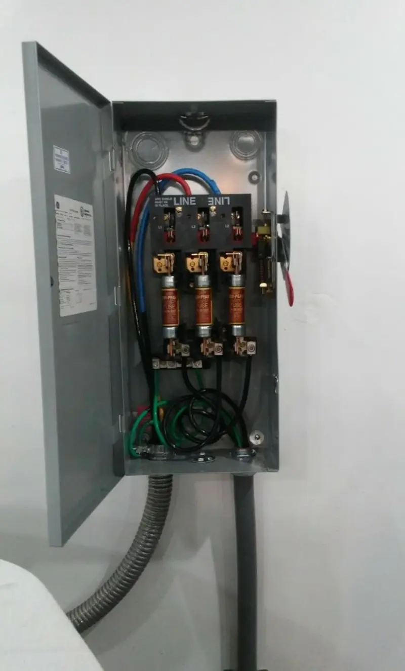 Three-phase disconnect switch installed for Electrical Wiring & Rewiring in North Brookfield